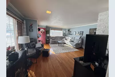 37610 N Holdridge Avenue, Waukegan, IL 60087 - Photo 17