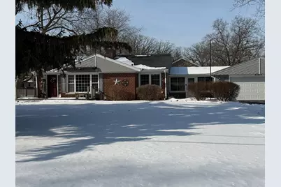 37610 N Holdridge Avenue, Beach Park, IL 60087 - Photo 1