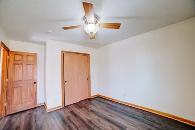 411 S Crescent Street, Gilman, IL 60938 - Photo 29