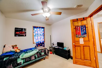 411 S Crescent Street, Gilman, IL 60938 - Photo 41