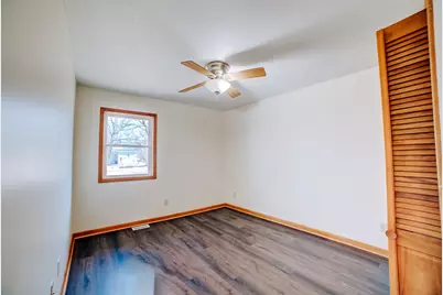 411 S Crescent Street, Gilman, IL 60938 - Photo 21