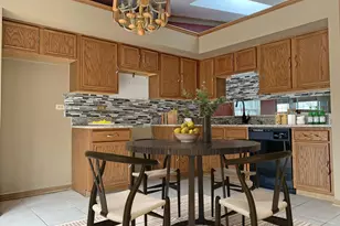 2472 Fox Dr, Aurora, IL 60506 - Photo 21