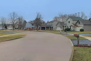 2472 Fox Dr, Aurora, IL 60506 - Photo 9