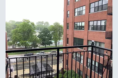 2323 W Pershing Road #421, Chicago, IL 60609 - Photo 15