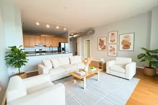 2323 W Pershing Rd, Chicago, IL 60609 - Photo 3