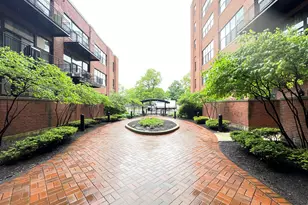 2323 W Pershing Rd, Chicago, IL 60609 - Photo 13