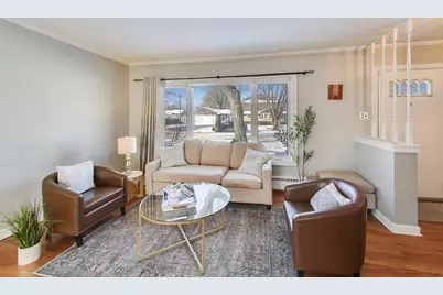 1015 Frances Parkway, Park Ridge, IL 60068 - Photo 3