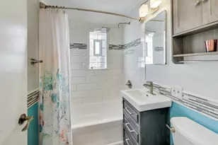 1015 Frances Pkwy, Park Ridge, IL 60068 - Photo 13