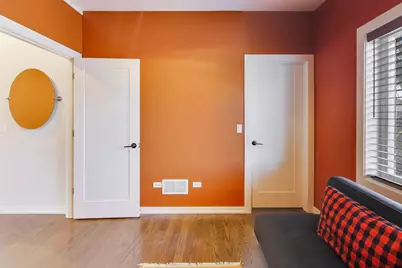 347 E 44th Street, Chicago, IL 60653 - Photo 27