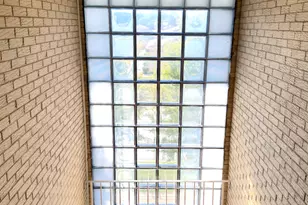 9407 S Roberts Rd, Hickory Hills, IL 60457 - Photo 15