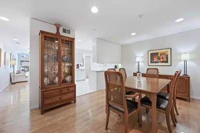 1925 Lake Avenue #104, Wilmette, IL 60091 - Photo 5