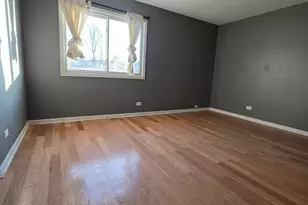 1195 Old Timber Ct, Hoffman Estates, IL 60192 - Photo 11