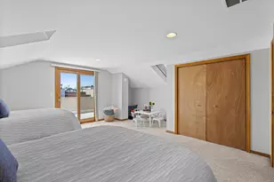 1056 N Marshfield Ave, Chicago, IL 60622 - Photo 23