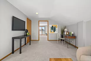 1056 N Marshfield Ave, Chicago, IL 60622 - Photo 21