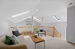 1056 N Marshfield Ave, Chicago, IL 60622 - Photo 19