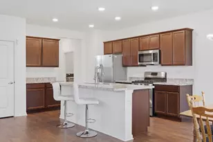 1882 Southern Cir, Pingree Grove, IL 60140 - Photo 5