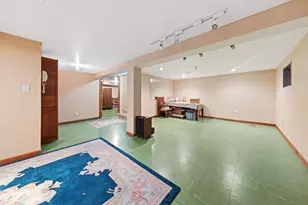 7532 Sheridan Dr, Willowbrook, IL 60527 - Photo 17