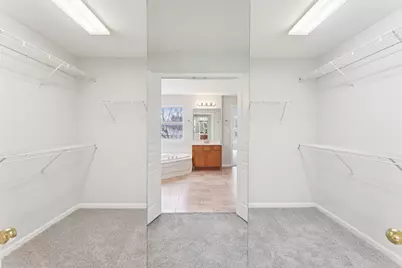 148 Rosewood Drive, Streamwood, IL 60107 - Photo 33