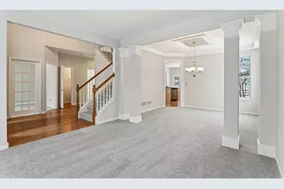 148 Rosewood Drive, Streamwood, IL 60107 - Photo 23