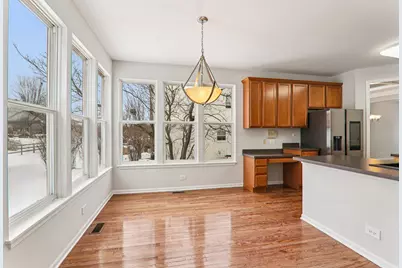 148 Rosewood Drive, Streamwood, IL 60107 - Photo 17