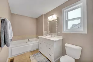 16224 Celtic Cir, Manhattan, IL 60442 - Photo 17