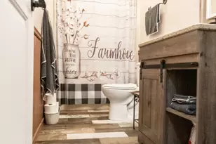 1403 W Beach Rd, Waukegan, IL 60087 - Photo 23