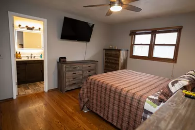 1403 W Beach Road, Waukegan, IL 60087 - Photo 33