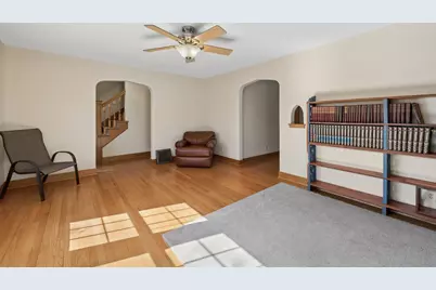 515 W 2nd Street, Genoa, IL 60135 - Photo 5