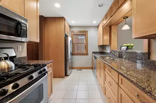 515 W 2nd St, Genoa, IL 60135 - Photo 9