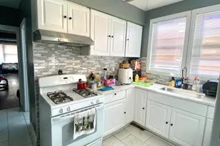 7248 S Wolcott Ave, Chicago, IL 60636 - Photo 9