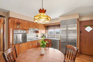 5501 W 102nd St, Oak Lawn, IL 60453 - Photo 7