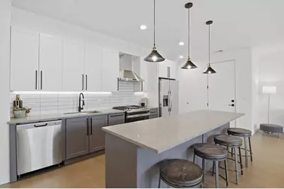 5824 N Lincoln Avenue #2S, Chicago, IL 60659 - Photo 3