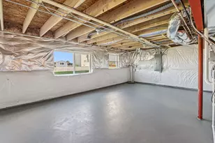 967 Sapphire Ln, Montgomery, IL 60538 - Photo 33