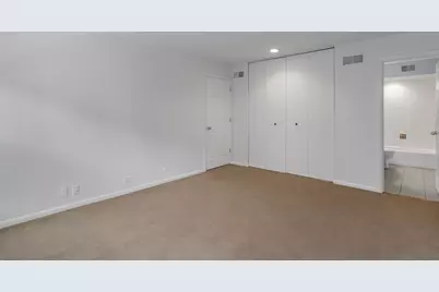 520 Shorely Drive #201, Barrington, IL 60010 - Photo 9