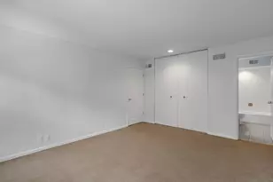 520 Shorely Dr, Barrington, IL 60010 - Photo 9