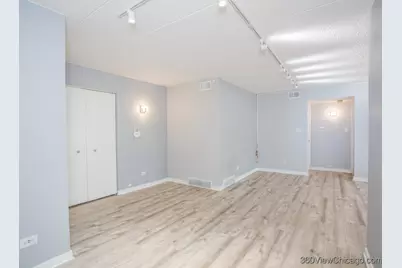 8415 W 95th Street #24, Hickory Hills, IL 60457 - Photo 7