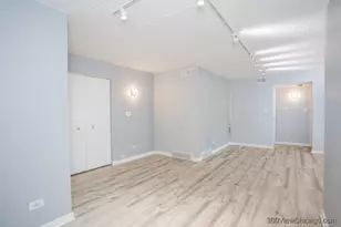 8415 W 95th St, Hickory Hills, IL 60457 - Photo 7