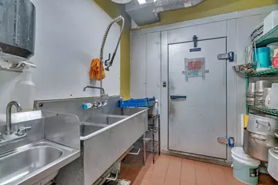 2237 N Western Avenue, Chicago, IL 60647 - Photo 11