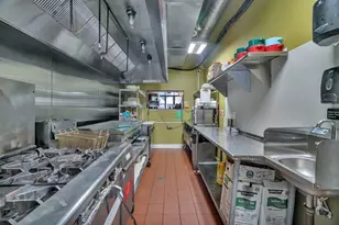 2237 N Western Ave, Chicago, IL 60647 - Photo 9