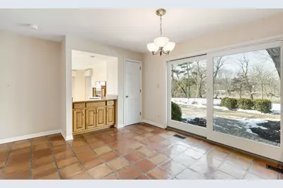 23 Old Barrington Court, Lake Barrington, IL 60010 - Photo 7