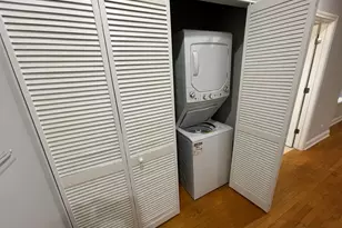 6442 N Hamilton Ave, Chicago, IL 60645 - Photo 5