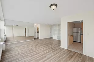 3900 N Lake Shore Dr, Chicago, IL 60613 - Photo 15