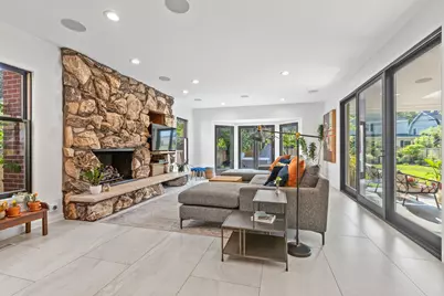 9526 Lawndale Avenue, Evanston, IL 60203 - Photo 19