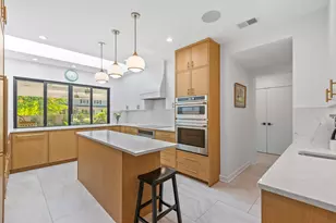 9526 Lawndale Ave, Evanston, IL 60203 - Photo 13