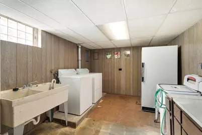 702 Willow Drive, Chicago Heights, IL 60411 - Photo 13