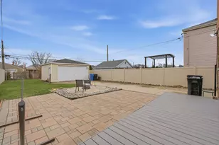 5749 S Nordica Ave, Chicago, IL 60638 - Photo 5