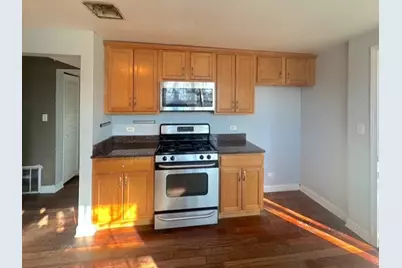1939 W Pratt Boulevard #3, Chicago, IL 60626 - Photo 5
