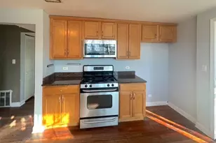 1939 W Pratt Blvd, Chicago, IL 60626 - Photo 5