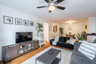 3033 N Sheridan Road #1203, Chicago, IL 60657 - Photo 5