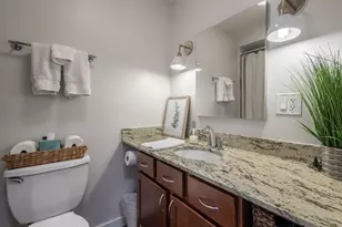 3033 N Sheridan Rd, Chicago, IL 60657 - Photo 15